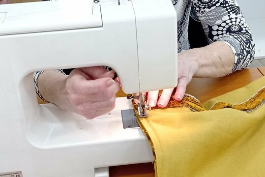 Klub šití v KC XIV.