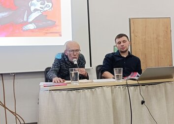 Ve stínu havrana